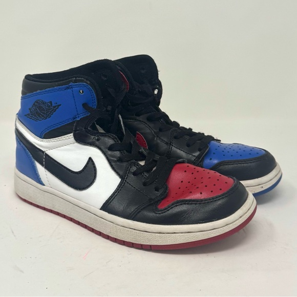 Nike Other - Nike Air Jordan 1 Retro Top 3 Youth Size  6.5 GS Black White Red
